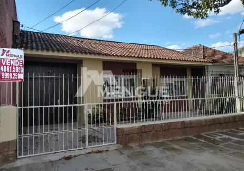 Casas à venda em R. Padre Hildebrando, 1100 - Santa Maria Goretti, Porto Alegre - RS, 91030-310 - Arbo Imóveis