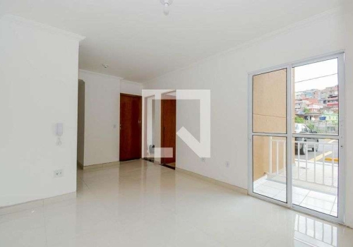 Apartamento com 2 quartos para alugar em Centro, Guarulhos por R$ 1.300,00  - QuintoAndar