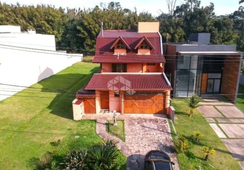 Casa em Condomínio 4 dorms e 230m² à venda - Avenida Juca Batista,  Cavalhada - Porto Alegre