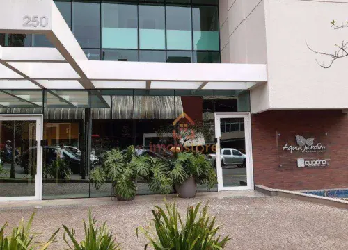Apartamento com 3 quartos à venda