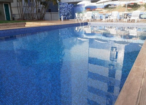 Apartamento com 4 quartos para alugar