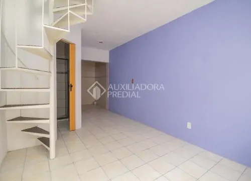 Casa em condomínio fechado com 1 quarto para alugar