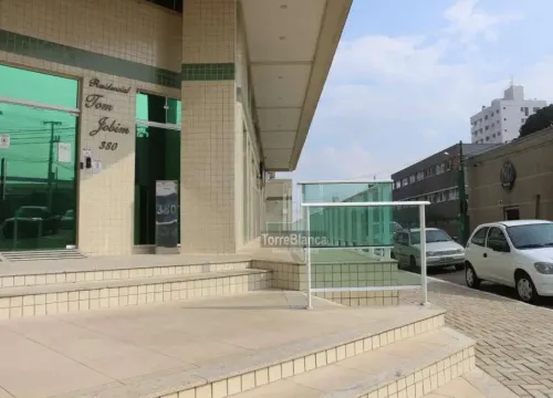 Ponto comercial com 2 salas para alugar