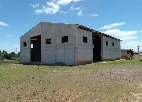 Barracão / Galpão / Depósito com 1 sala para alugar