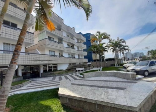 Cobertura com 3 quartos para alugar