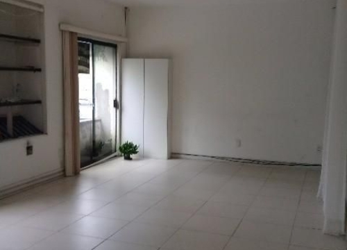 Prédio com 15 salas para alugar