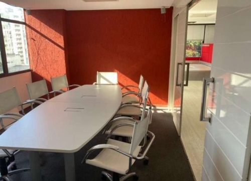 Sala comercial com 4 salas para alugar