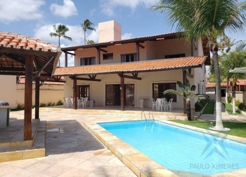 Casa com 5 quartos para alugar