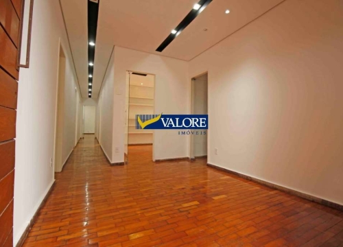 Casa com 6 quartos para alugar