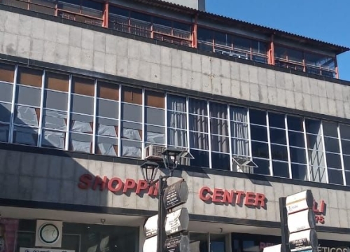 Ponto comercial com 2 salas para alugar