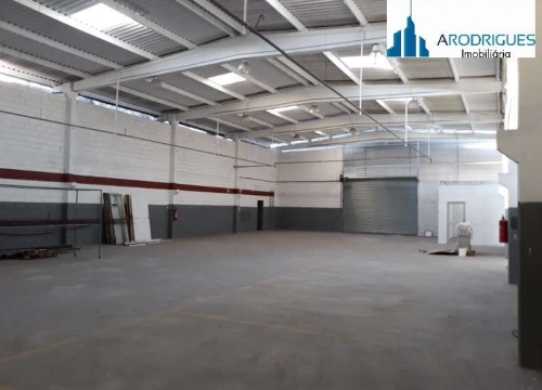 Barracão / Galpão / Depósito com 2 salas para alugar