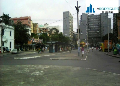 Ponto comercial com 5 salas para alugar