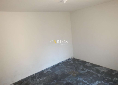 Casa com 2 quartos para alugar