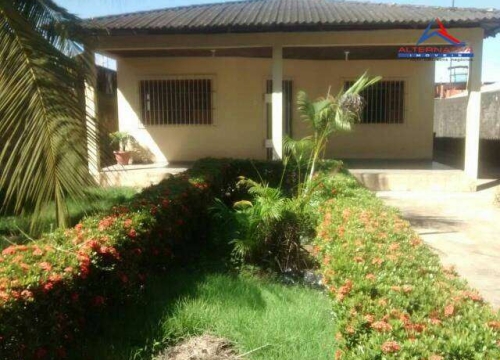 Casa com 2 quartos para alugar