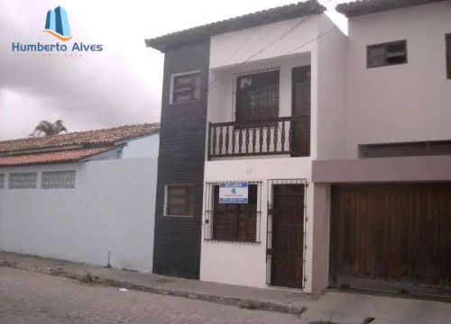 Casa com 2 quartos para alugar