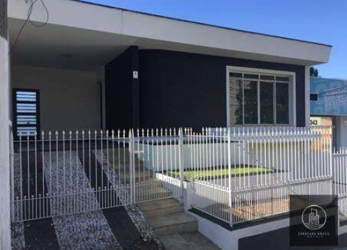 Casa comercial com 9 salas para alugar