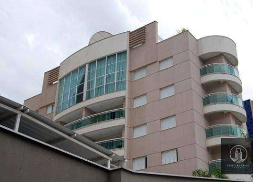 Apartamento com 3 quartos para alugar
