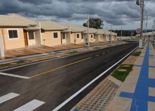 Casa em condomínio fechado com 3 quartos para alugar