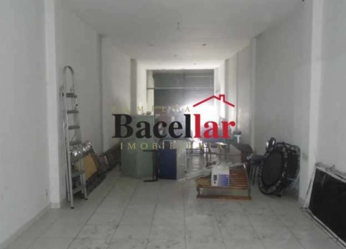 Ponto comercial com 2 salas para alugar