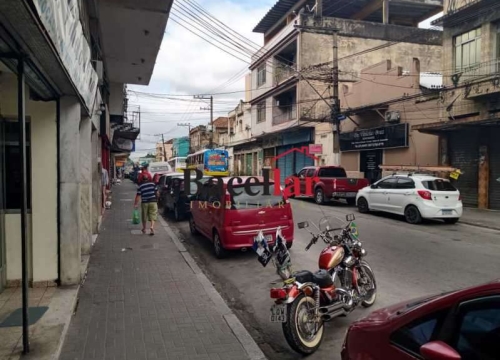 Ponto comercial com 5 salas para alugar
