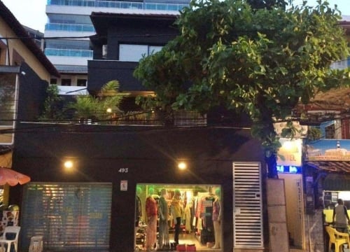 Casa com 8 quartos para alugar