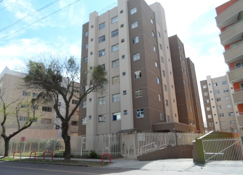 Apartamento com 3 quartos para alugar