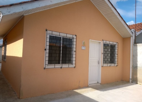Casa com 2 quartos para alugar