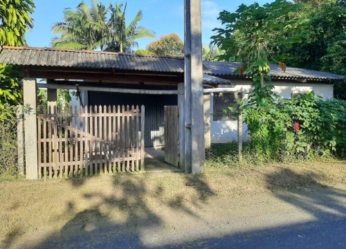 Casa com 4 quartos à venda