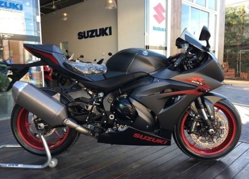 SUZUKI GSX-R