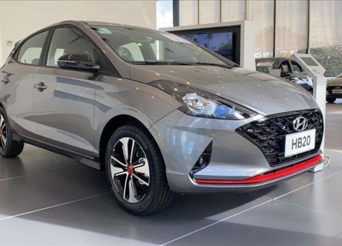HYUNDAI HB20
