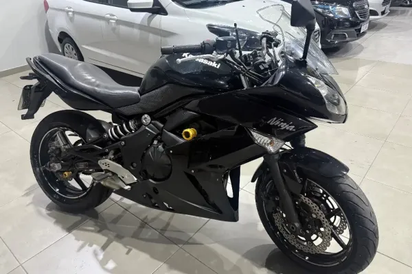 ダイヤ Kawasaki Ninja a partir de 2025 Zx-10 | Chaves na Mão