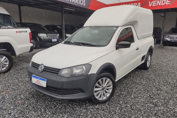 Volkswagen Saveiro 2014 em Três Rios