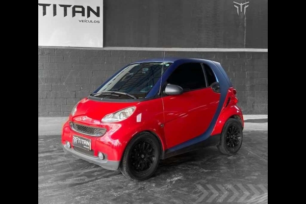 Smart Fortwo: preços do famoso minicarro