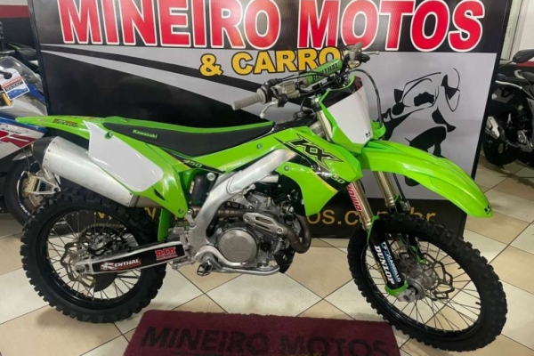 Kawasaki KX450, Motocicleta de competição