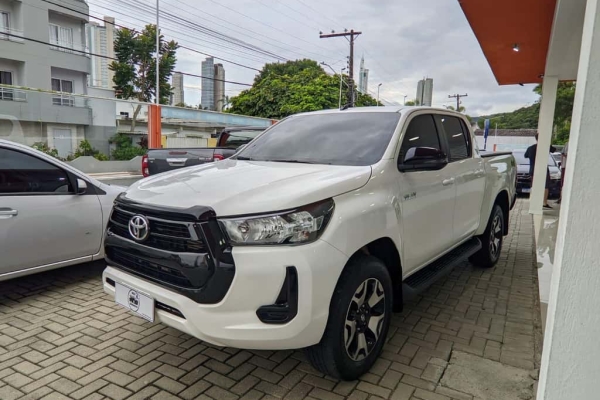 Toyota Hi Lux D.C. 2019>