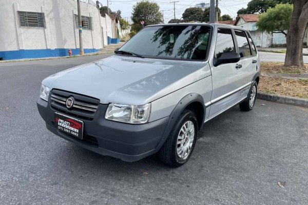 FIAT Uno Mille Economy Way 1.0 Fire 4p. Prata 2010 - Campo Grande