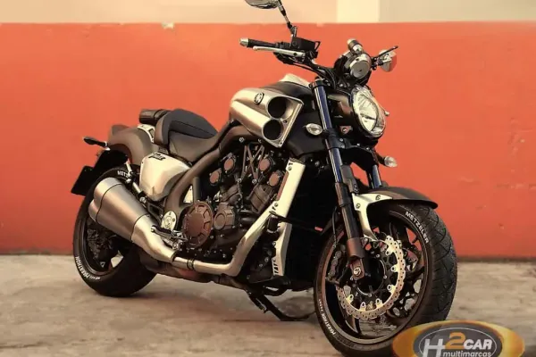 Yamaha V-max a partir de 2023 1700 | Chaves na Mão