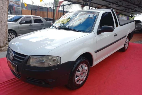 Volkswagen Saveiro a partir de 2004 1.6 Mi Titan 2p em SP