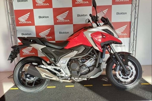 Lançamento Honda NC 700X - Motonline