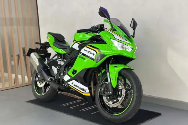 Kawasaki Ninja a partir de 1989 Zx-4r | Chaves na Mão