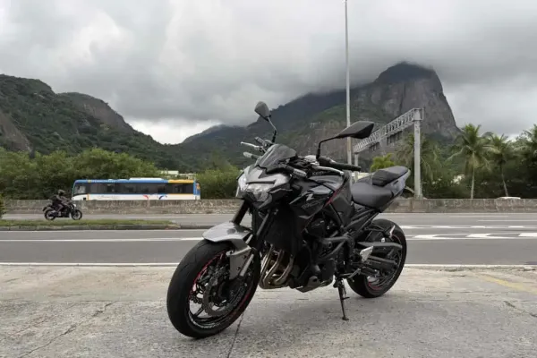 Kawasaki Z 900 à venda | Chaves na Mão