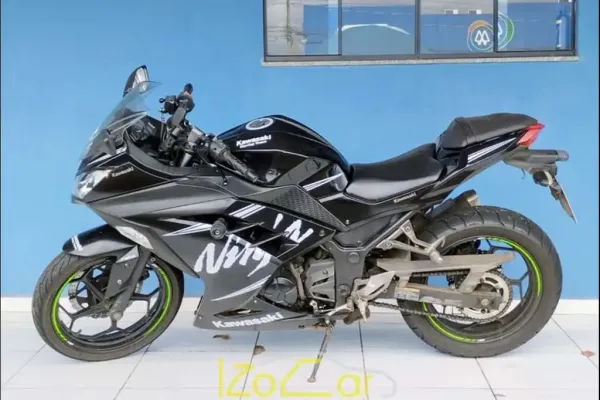 なあこん Kawasaki Ninja a partir de 1995 Zx-10r 1000cc | Chaves na Mão