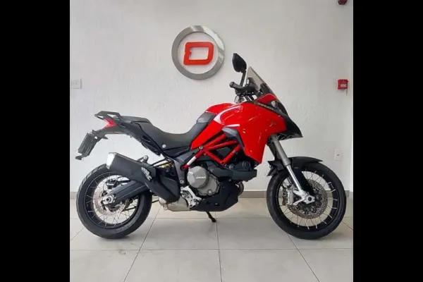 Motos Ducati em Luís Eduardo Magalhães BA Chaves na Mão