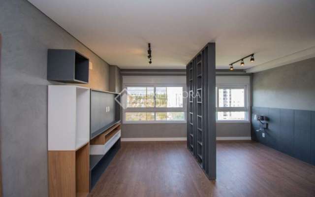 Loft com 1 quarto para alugar na Avenida Ipiranga, 8355, Partenon, Porto Alegre, 34 m2 por R$ 2.200