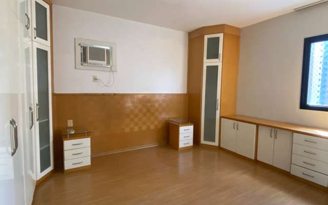 Apartamento para alugar  com 3 quartos Condomínio Saint Remy