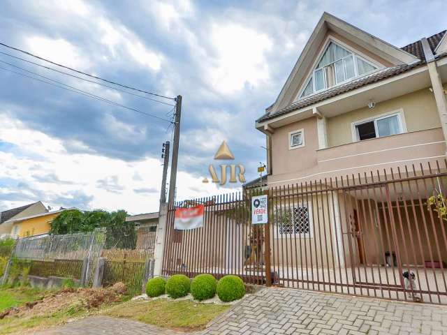 Casa com 3 quartos à venda na Rua Newton de Souza e Silva, 40, Uberaba, Curitiba por R$ 630.000