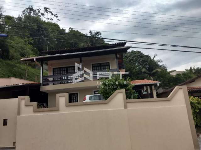 Casa com 5 quartos à venda no Nova Esperança, Blumenau , 300 m2 por R$ 690.000
