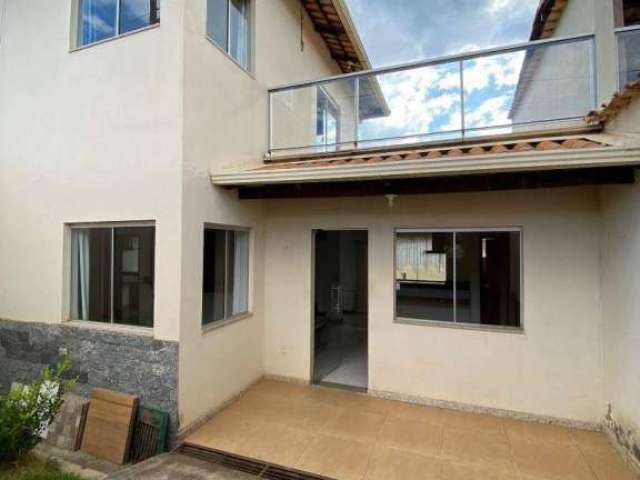 Casa com 2 dormitórios à venda, 120 m² por R$ 300.000,00 - Salgado Filho - Brumadinho/MG