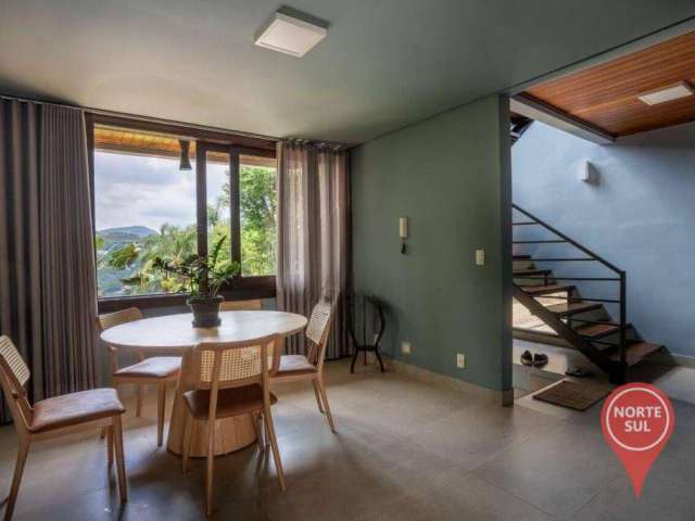 Casa com 3 dormitórios à venda, 210 m² por R$ 2.400.000,00 - Ville de Montagne - Nova Lima/MG