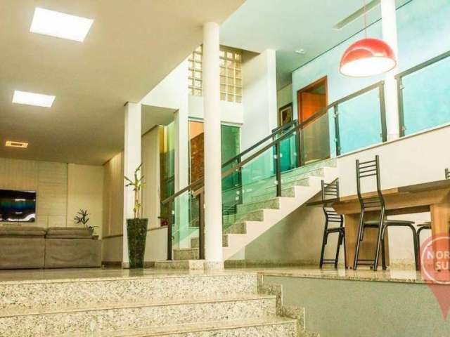Casa semi-mobiliada com 4 dormitórios à venda, 470 m² por R$ 3.200.000 - Buritis - Belo Horizonte/MG